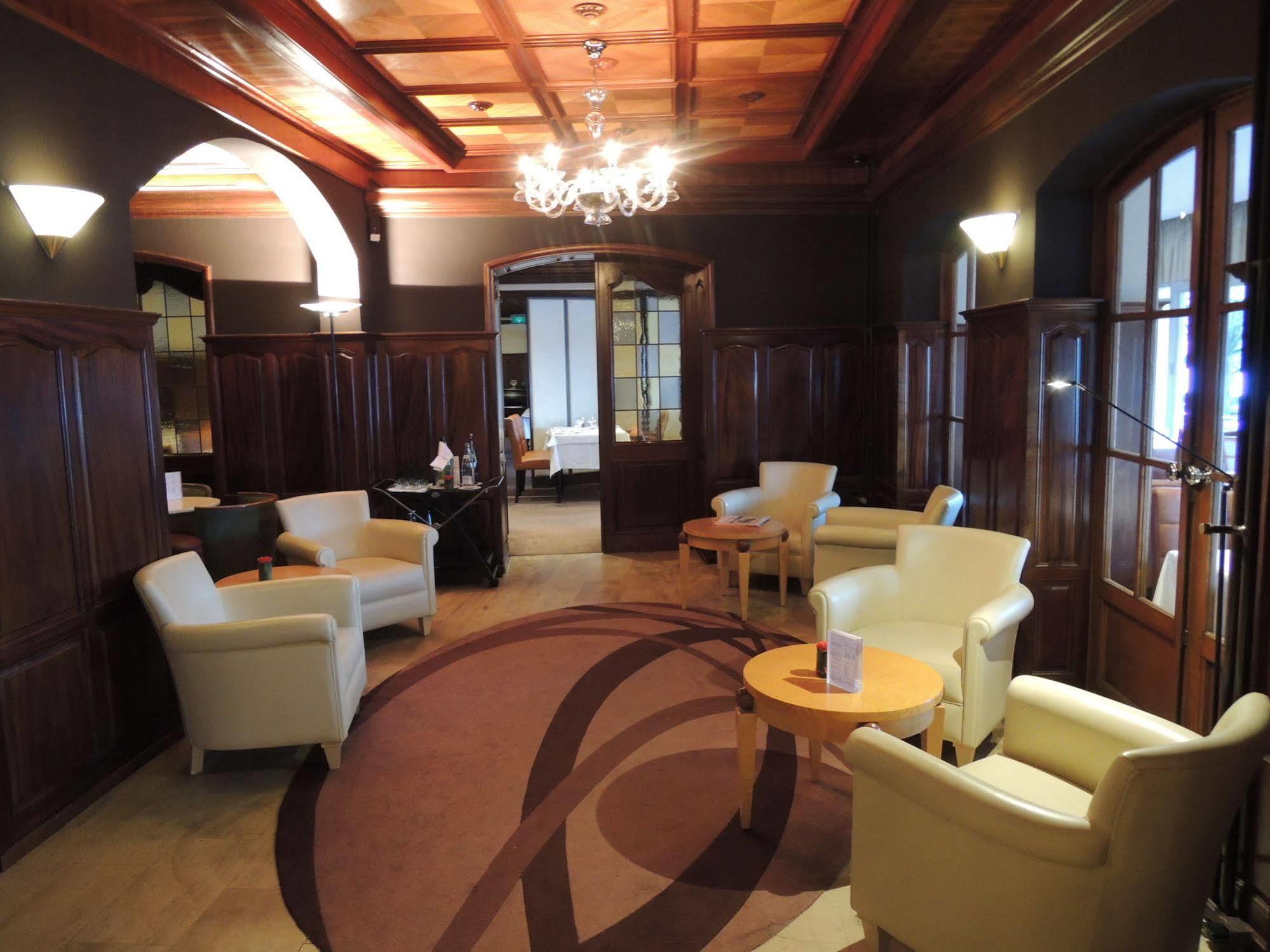 Logis Saint-Nicolas & Spa レミッチ エクステリア 写真